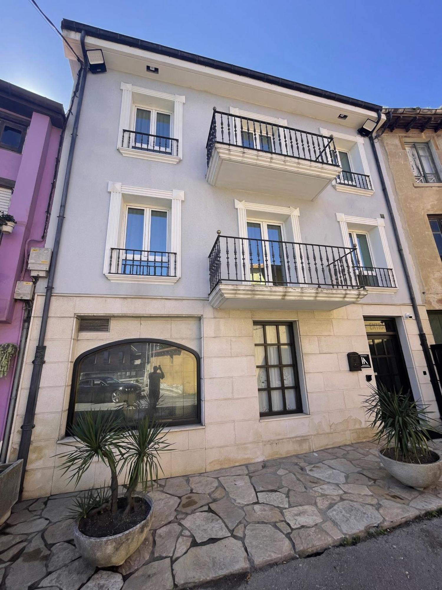 Hosteria De Adarzo Auto Check Santander Buitenkant foto