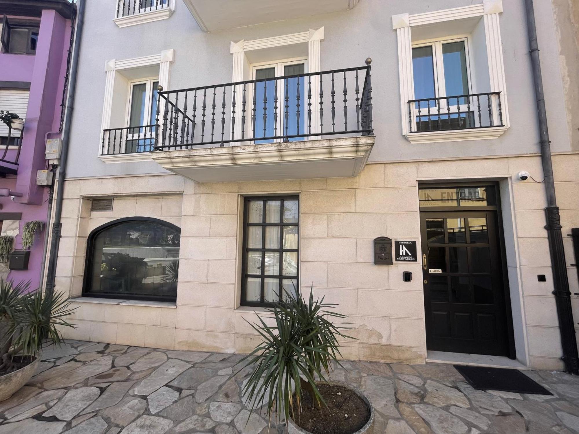 Hosteria De Adarzo Auto Check Santander Buitenkant foto